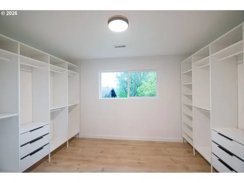 12350 SW 64th Avenue Portland OR 97219