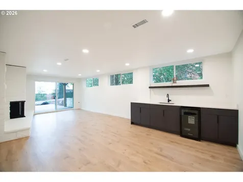 12350 SW 64th Avenue Portland OR 97219