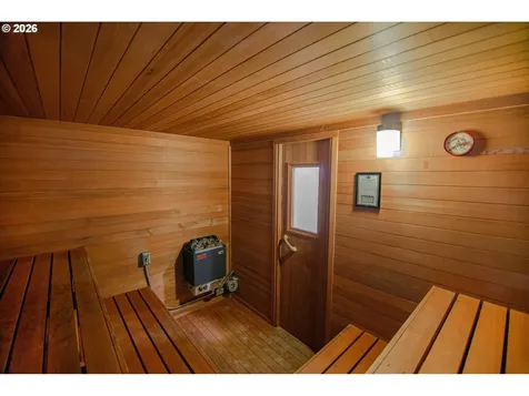 12350 SW 64th Avenue Portland OR 97219