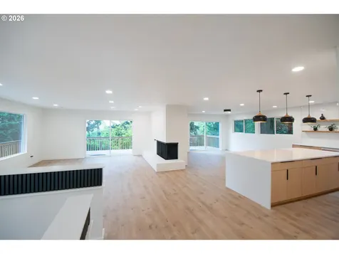 12350 SW 64th Avenue Portland OR 97219