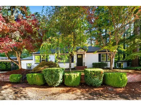 1670 SW Highland Parkway Portland OR 97221