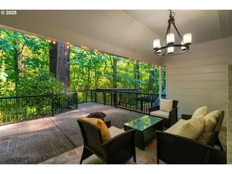 1670 SW Highland Parkway Portland OR 97221
