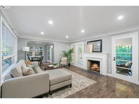 1670 SW Highland Parkway Portland OR 97221