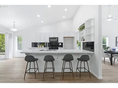 1287 Bernard Street Woodburn OR 97071