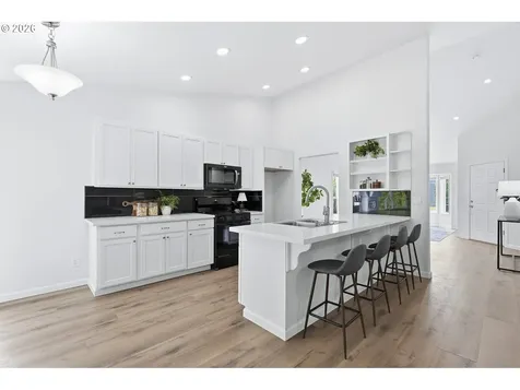 1287 Bernard Street Woodburn OR 97071