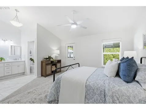 1287 Bernard Street Woodburn OR 97071