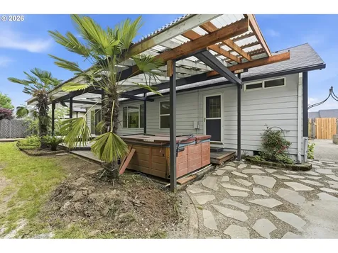 1287 Bernard Street Woodburn OR 97071