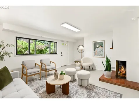 6731 SW 11th Drive Portland OR 97219