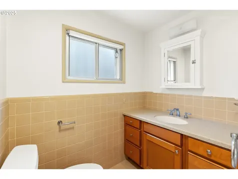 6731 SW 11th Drive Portland OR 97219