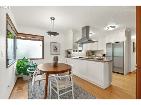 6731 SW 11th Drive Portland OR 97219