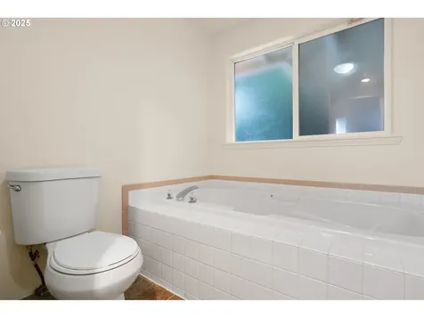 3812 NE 41st Court Vancouver WA 98661