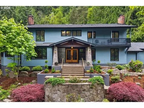 1515 S Radcliffe Court Portland OR 97219