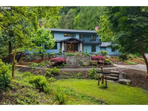 1515 S Radcliffe Court Portland OR 97219