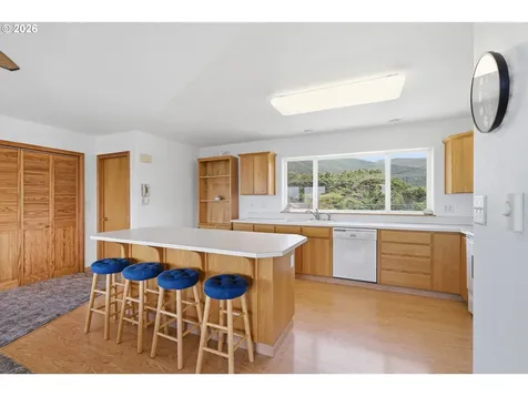 1841 N Miller Street Rockaway Beach OR 97136