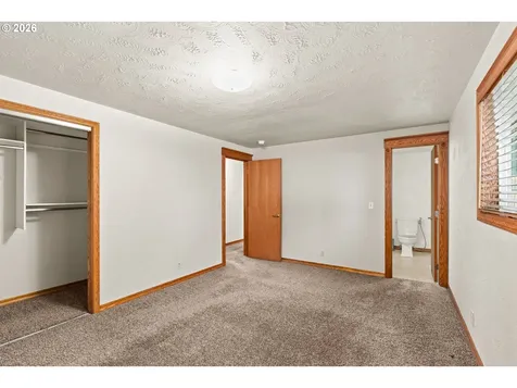 1716 Parnell Drive Eugene OR 97404