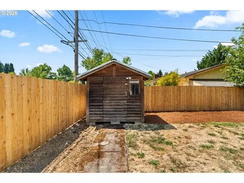 1716 Parnell Drive Eugene OR 97404
