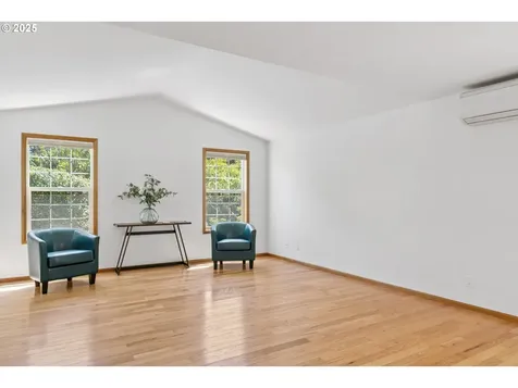 3909 Spruce Street Florence OR 97439