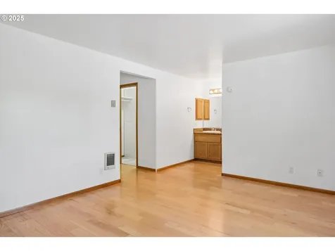 3909 Spruce Street Florence OR 97439