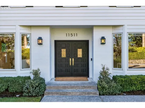 11511 S Riverwood Road Portland OR 97219