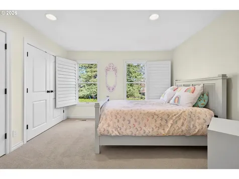 11511 S Riverwood Road Portland OR 97219