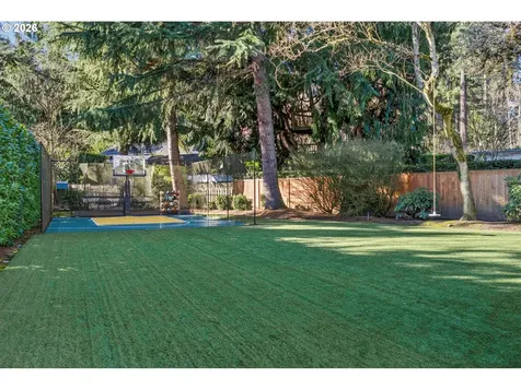 11511 S Riverwood Road Portland OR 97219