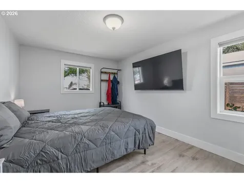 622 SE 111th Avenue Portland OR 97216