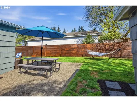 622 SE 111th Avenue Portland OR 97216