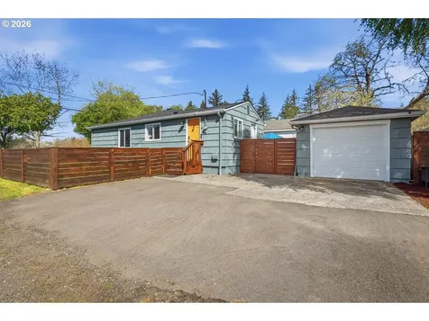 622 SE 111th Avenue Portland OR 97216