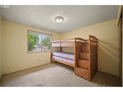 4089 A Loop Washougal WA 98671
