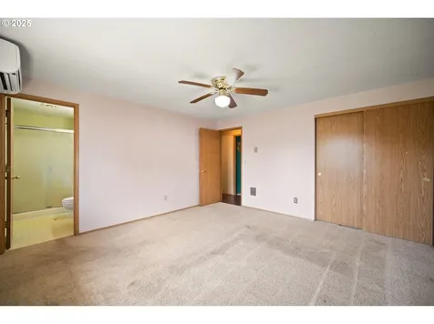 4089 A Loop Washougal WA 98671
