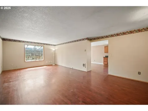 4089 A Loop Washougal WA 98671