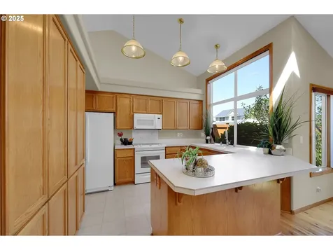 3575 Preston Street Eugene OR 97401