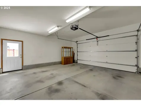 3575 Preston Street Eugene OR 97401