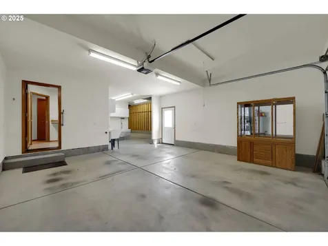 3575 Preston Street Eugene OR 97401