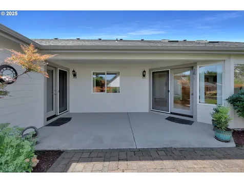 3575 Preston Street Eugene OR 97401