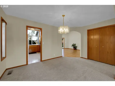 3575 Preston Street Eugene OR 97401