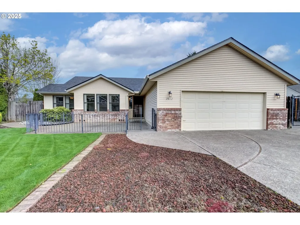 2612 SW Abbott Circle Troutdale OR 97060