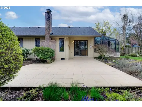 2612 SW Abbott Circle Troutdale OR 97060