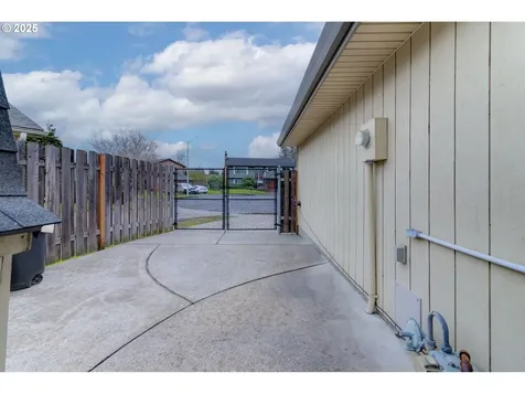 2612 SW Abbott Circle Troutdale OR 97060