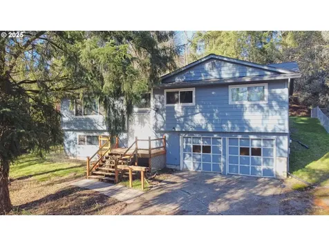 2756 Columbia Heights Road Longview WA 98632