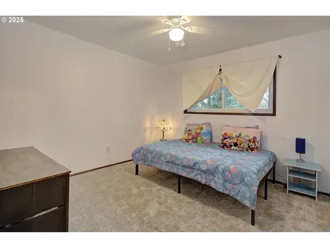 2756 Columbia Heights Road Longview WA 98632