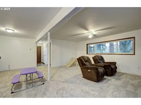 2756 Columbia Heights Road Longview WA 98632