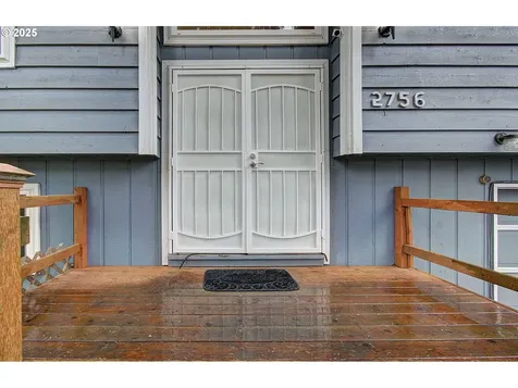 2756 Columbia Heights Road Longview WA 98632