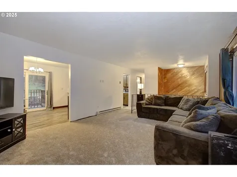 2756 Columbia Heights Road Longview WA 98632