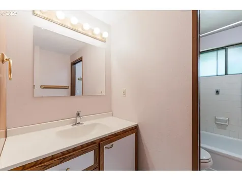 20975 SW 89th Court Tualatin OR 97062