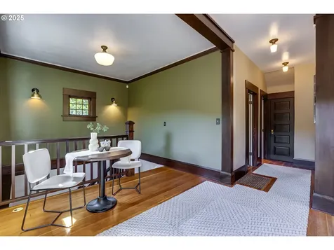 2314 NE Flanders Street Portland OR 97232