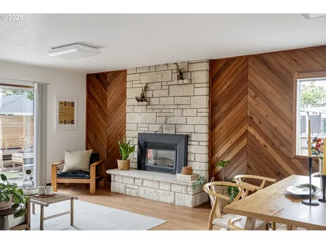 14425 NE Alton Street Portland OR 97230