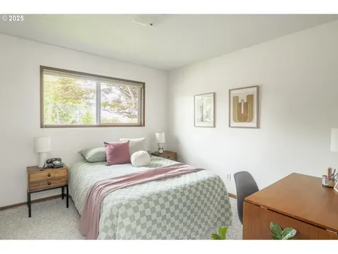14425 NE Alton Street Portland OR 97230