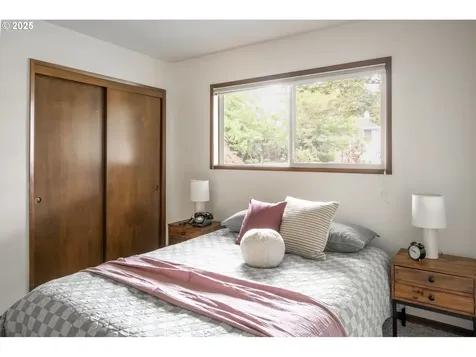 14425 NE Alton Street Portland OR 97230
