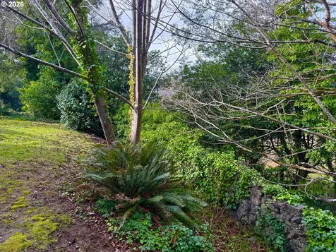 510 E 4th Street Coquille OR 97423